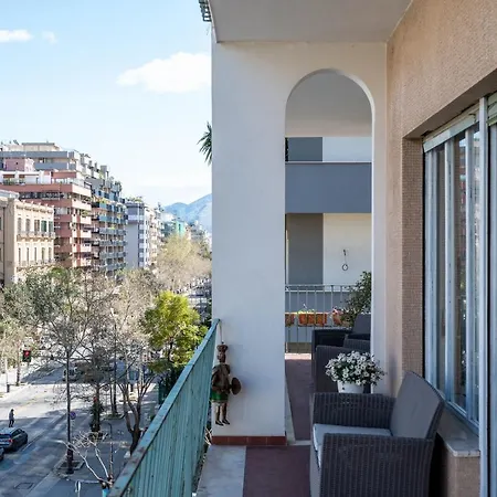 Libertà #102 - Affittacamere