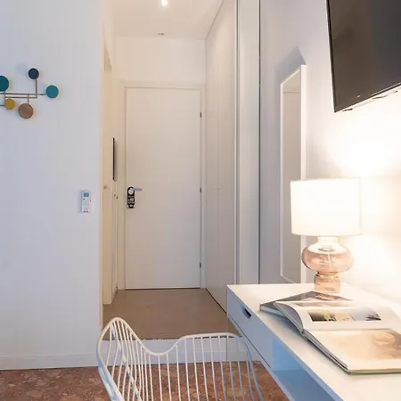 Libertà #102 - Affittacamere